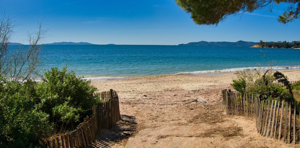 Les plages de la Favière