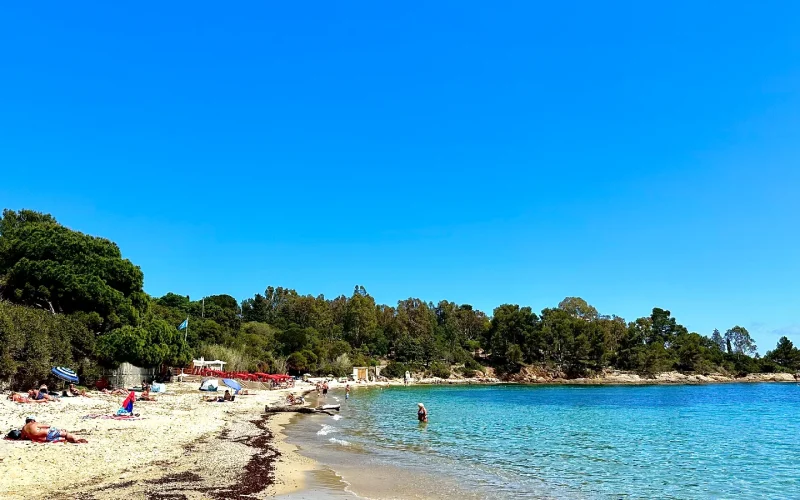 La plage de la Fossette au Lavandou