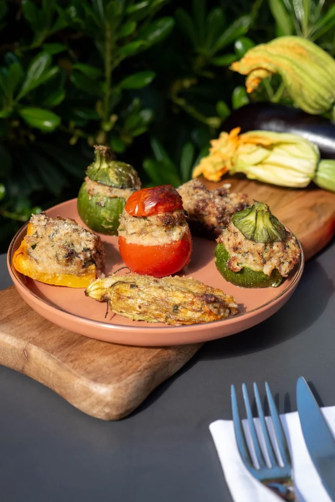 Assortiment de petits légumes farcis niçois au restaurant Chez Cane