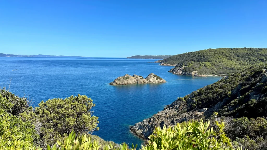 Le paysage côtier de Port-Cros