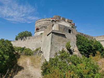 Le fort de l’Estissac sur les hauteurs de Port-Cros