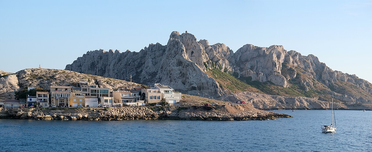 Le village des Goudes sur le littoral sud de Marseille