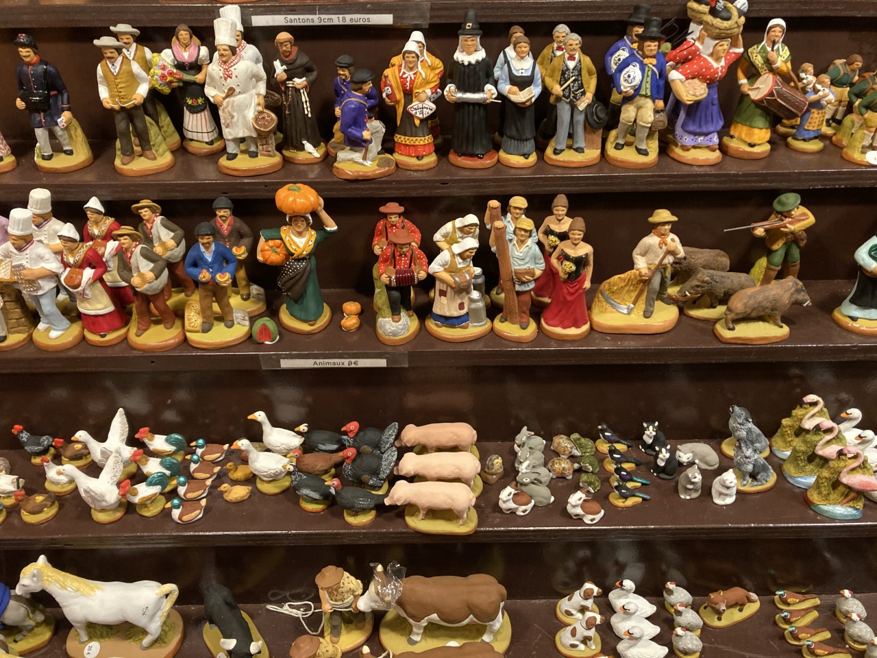 Santons de Provence en argile peinte